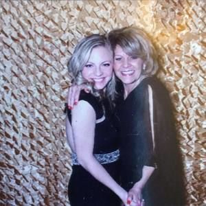 Meet your Posher, Simone